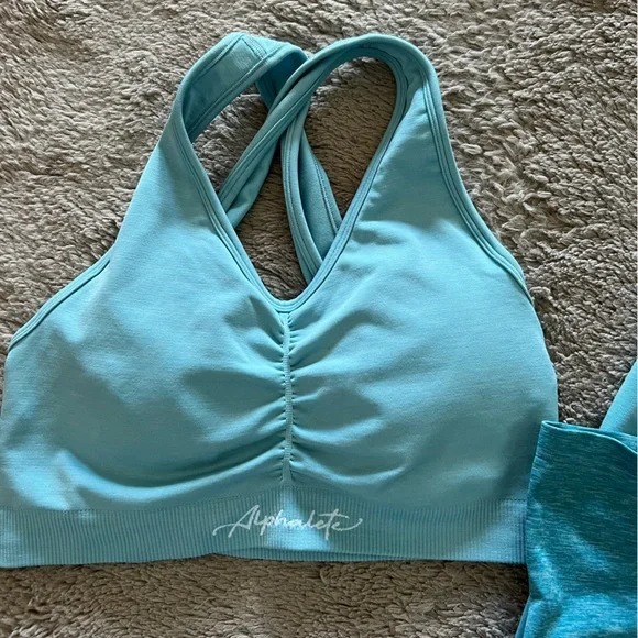 Alphalete Set - Picture 4 of 7